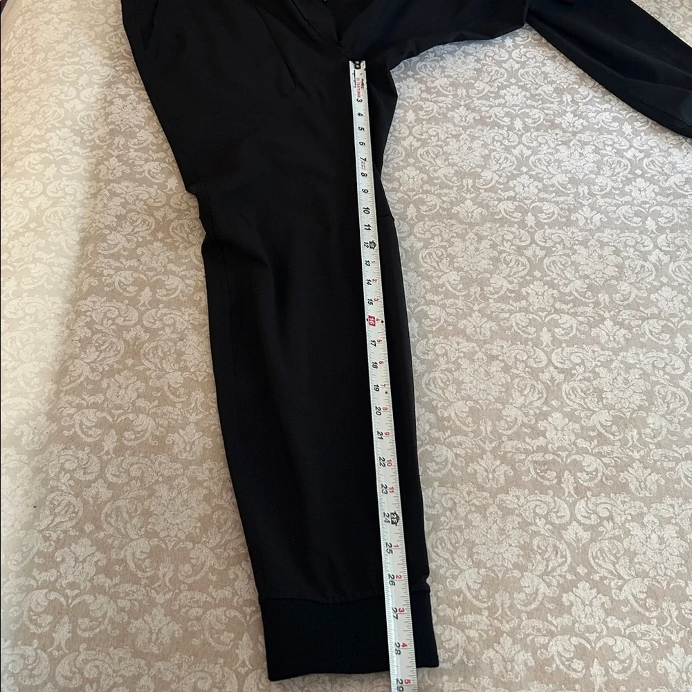 Lululemon ~ Men’s ABC Warpstreme Joggers in size Small